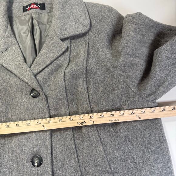 Vintage Alorna Women's Wool Gray Coat USA Made Minimalist Comfort Casual Office - Picture 4 of 10